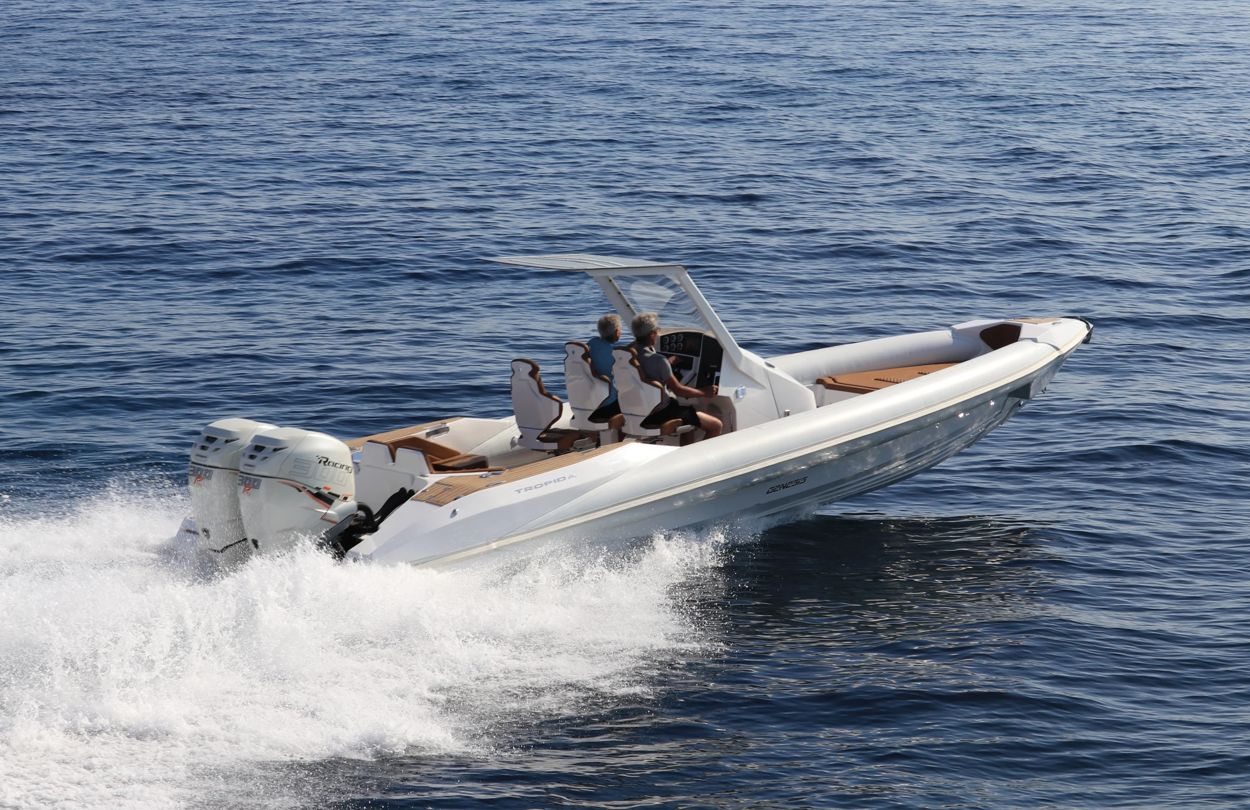 Tropida Genesis 31 yachtingmates